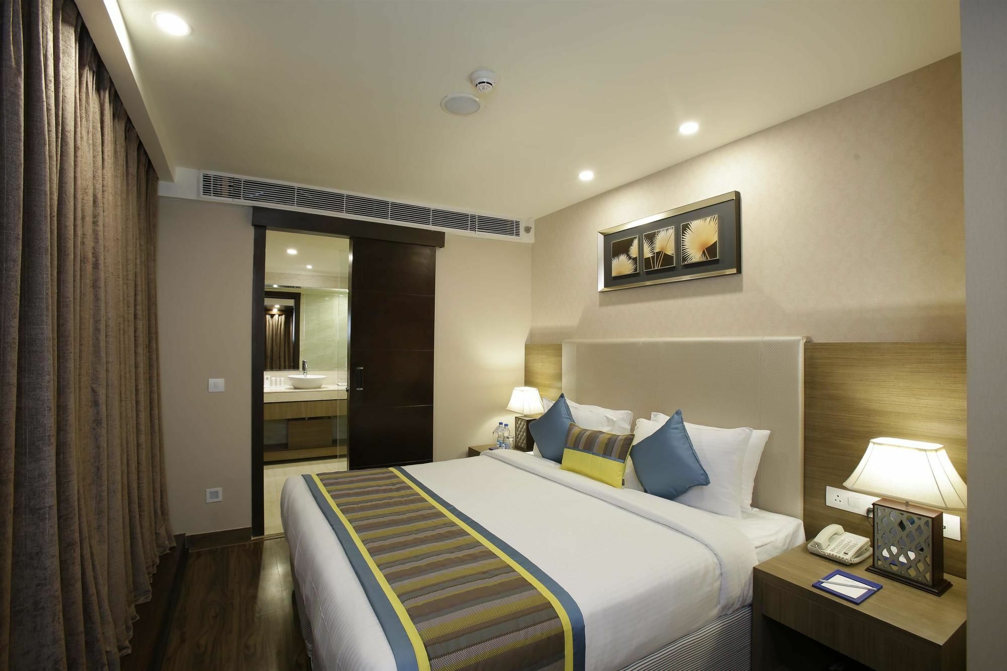 Golden Suites Gurgaon Inde Hotels Exterior foto
